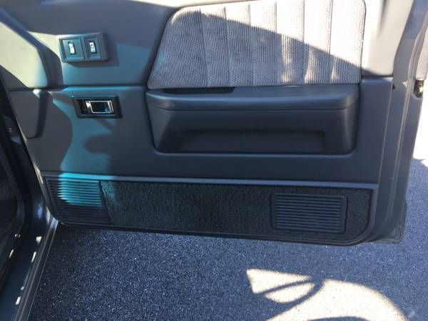 Dodge-Dakota-1993-Silver-Gray-4