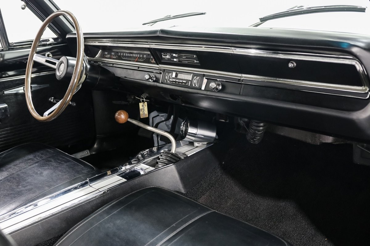 Dodge-Dart-1968-Coupe-18