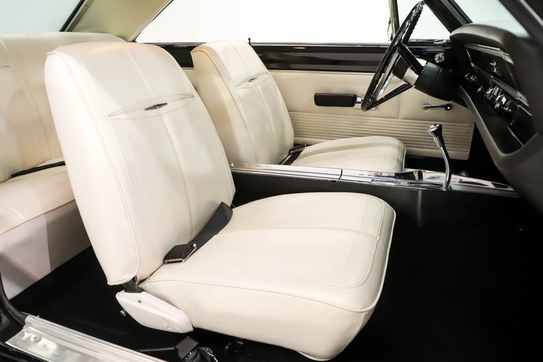 Dodge-Dart-1968-Formal-Black-Pearl-White-30