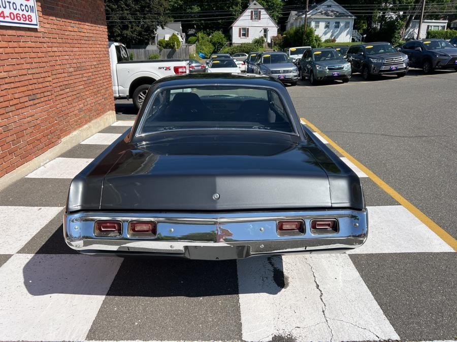 Dodge-Dart-1972-Coupe-5