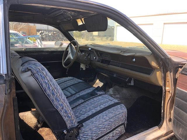 Dodge-Dart-1975-16