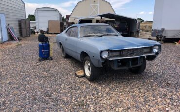 Dodge-Dart-1975-blue-5