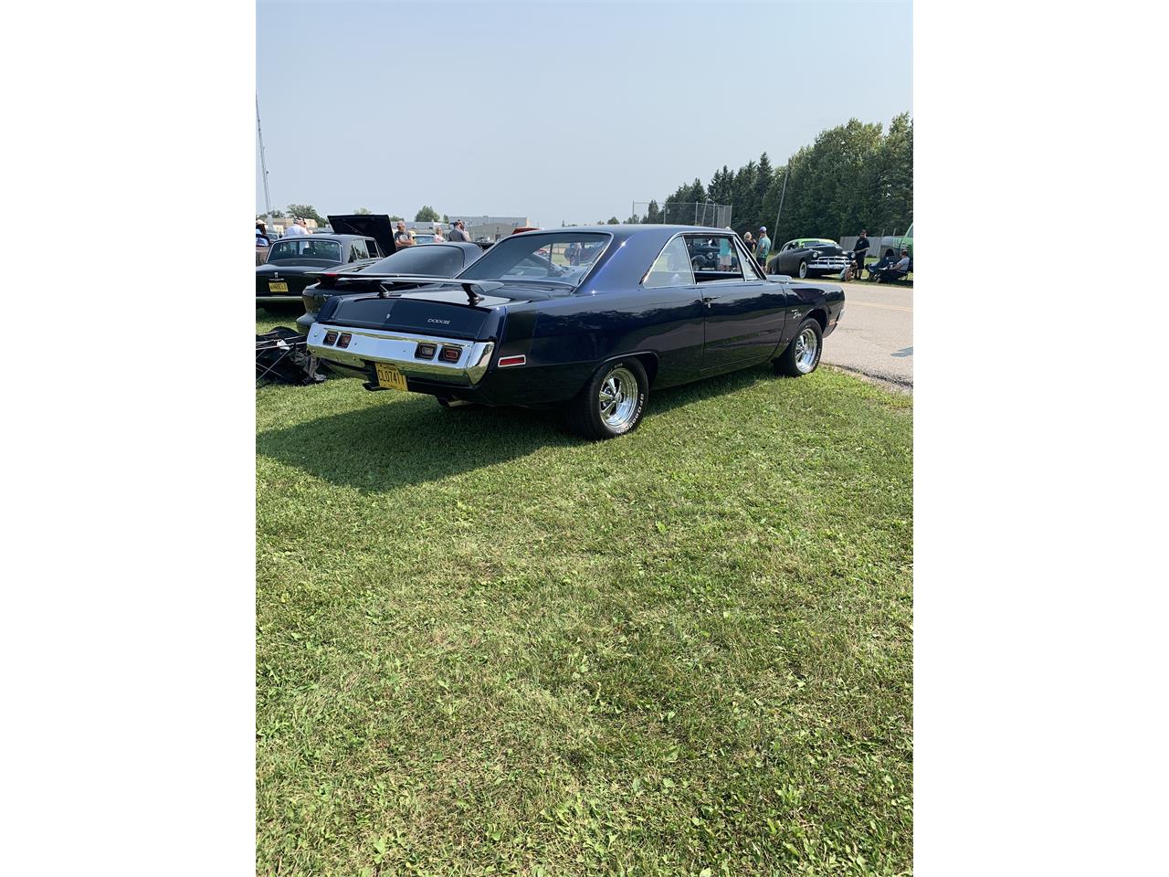 Dodge-Dart-swinger-1971-B7-Blue-two-tone-blue-2
