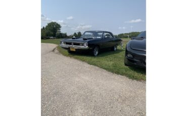 Dodge-Dart-swinger-1971-B7-Blue-two-tone-blue