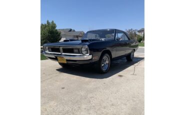 Dodge-Dart-swinger-1971-B7-Blue-two-tone-blue-5
