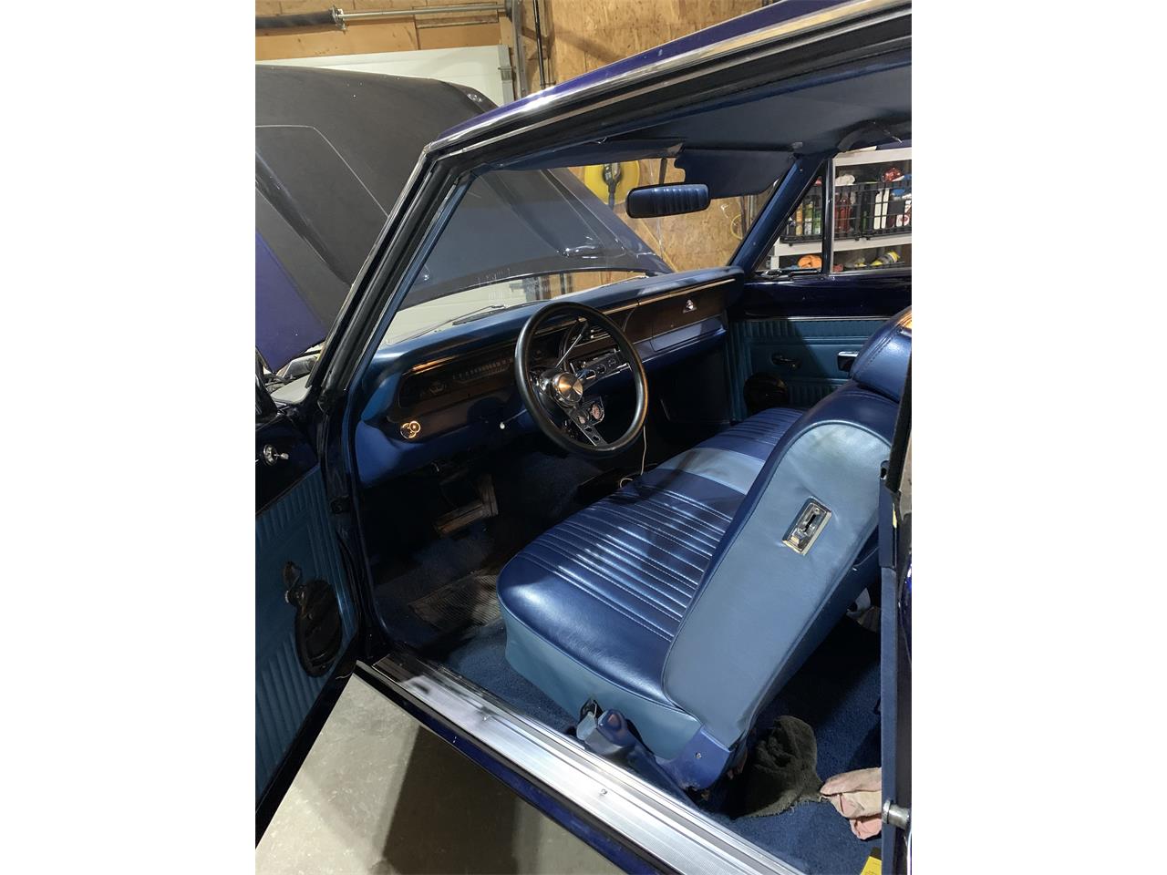 Dodge-Dart-swinger-1971-B7-Blue-two-tone-blue-8