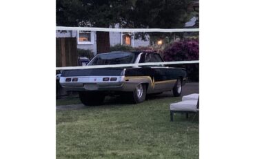 Dodge-Dart-swinger-1972-Black-black