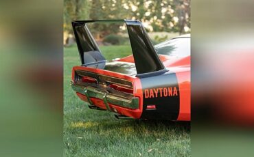 Dodge-Daytona-1969-red-1