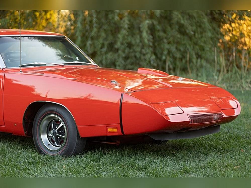 Dodge-Daytona-1969-red-2
