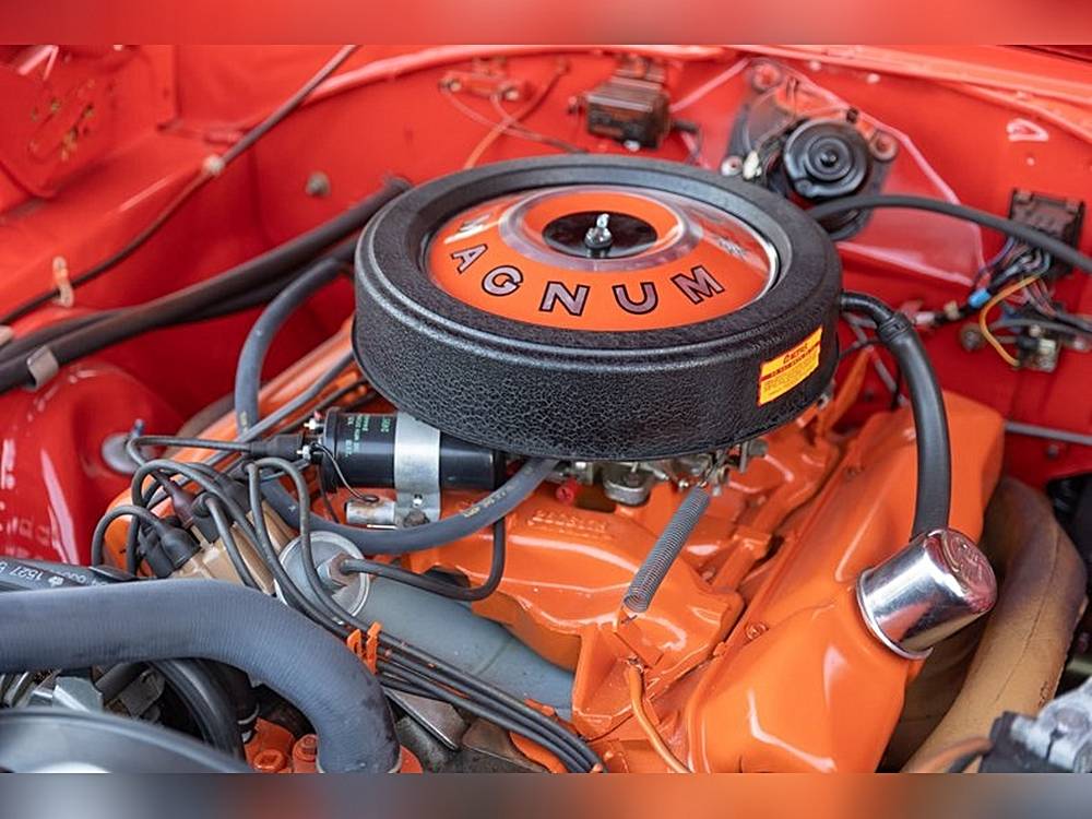 Dodge-Daytona-1969-red-5