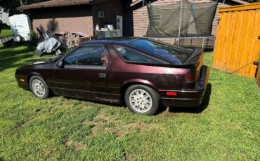 Dodge-Daytona-1988-Purple-1