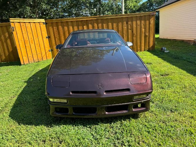 Dodge-Daytona-1988-Purple-2