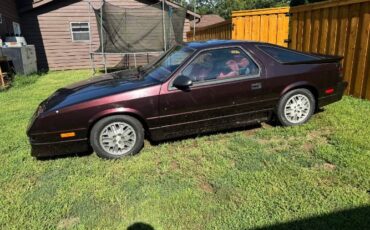 Dodge-Daytona-1988-Purple-3