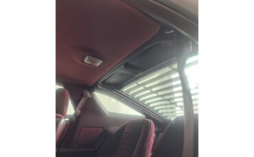 Dodge-Daytona-1989-White-Maroon-13