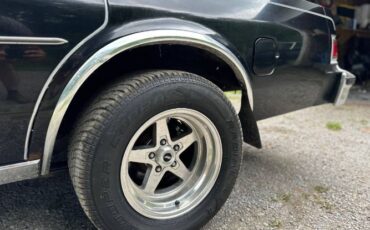 Dodge-Diplomat-1983-Black-9