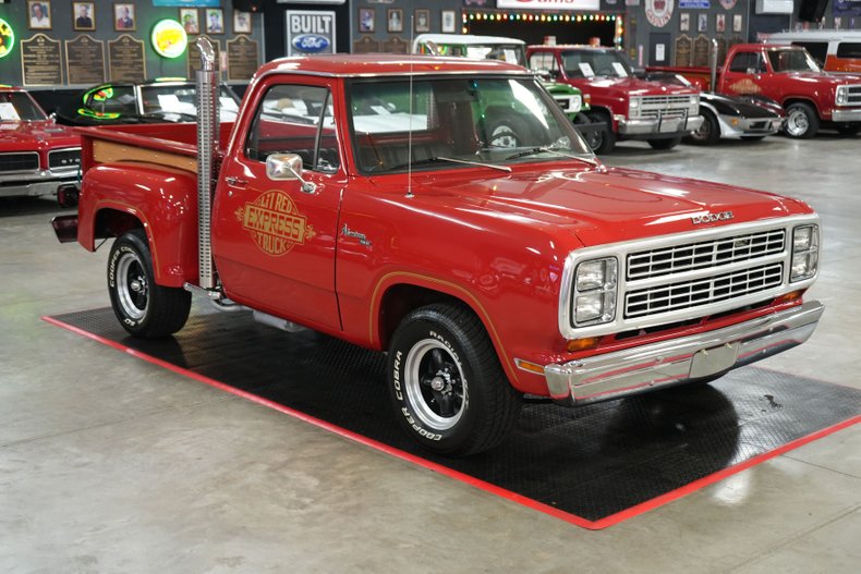 Dodge-Lil-red-express-1979-Red-Black-23