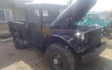 Dodge-M37-1951-green