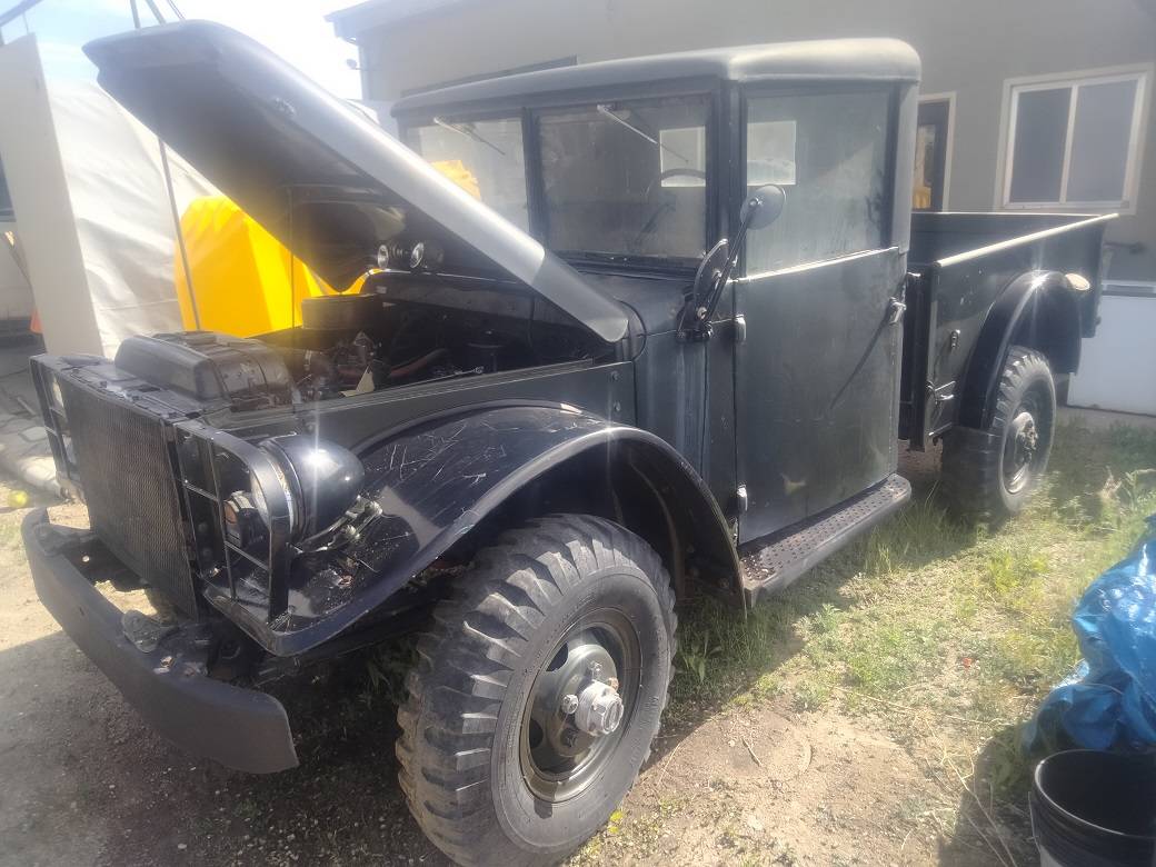 Dodge-M37-1951-green-6
