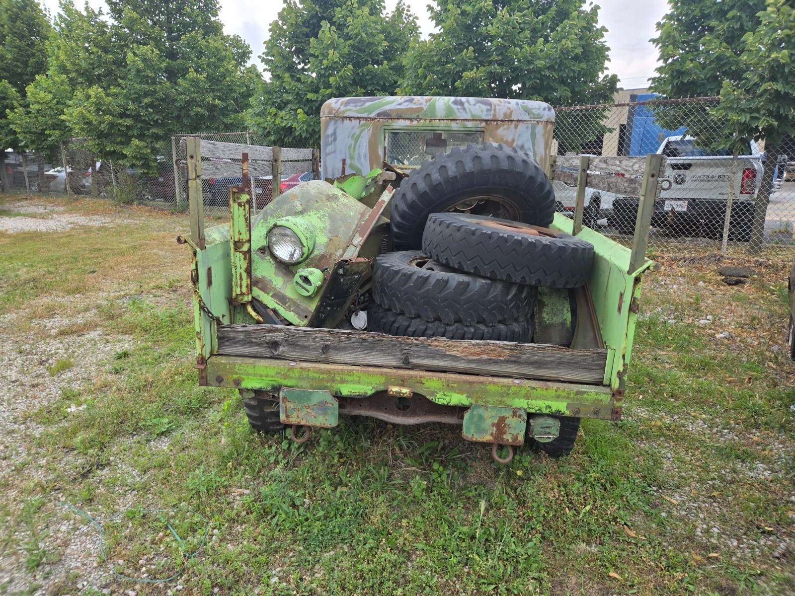 Dodge-M375-1953-Standard-Cab-Pickup-1