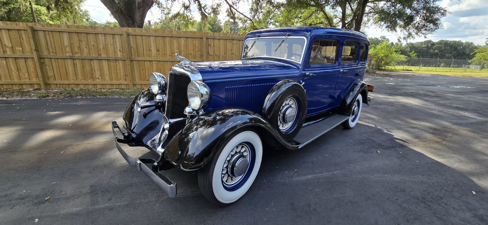 Dodge-Other-1933-Sedan-1