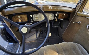 Dodge-Other-1933-Sedan-16