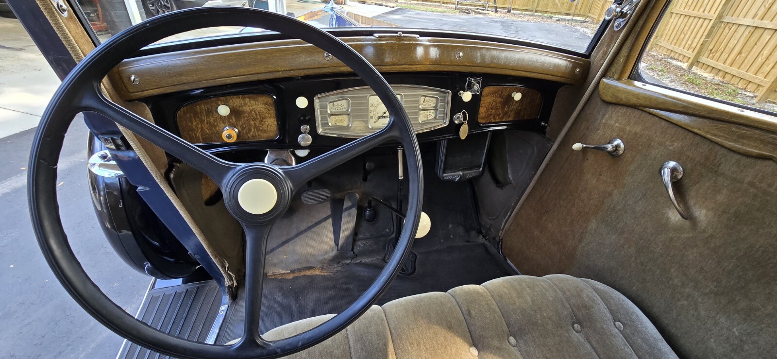 Dodge-Other-1933-Sedan-16