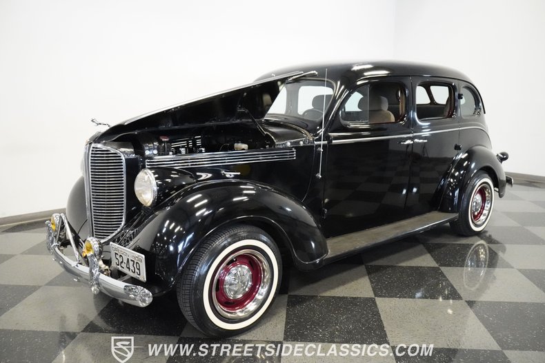 Dodge-Other-1938-Black-Beige-22