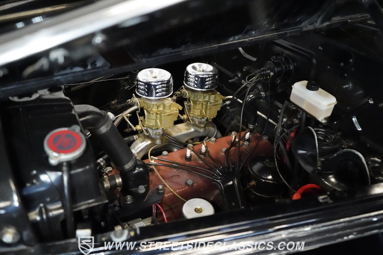 Dodge-Other-1938-Black-Beige-23