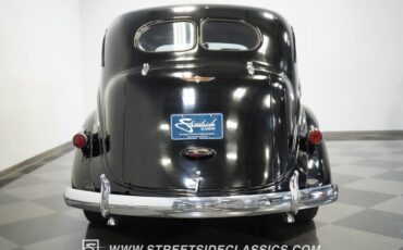 Dodge-Other-1938-Black-Beige-33
