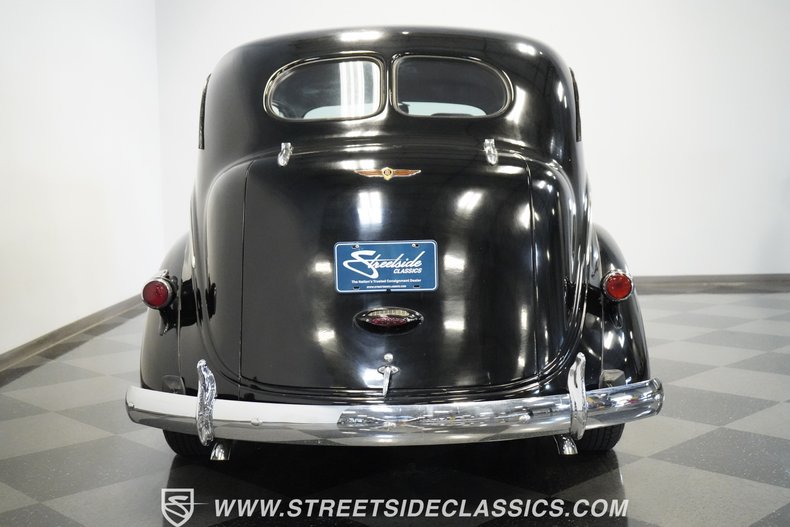 Dodge-Other-1938-Black-Beige-33