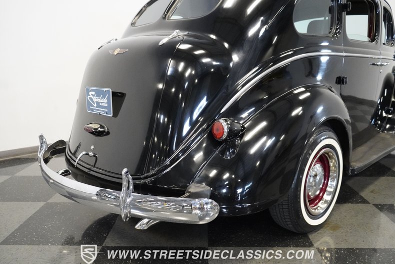 Dodge-Other-1938-Black-Beige-34