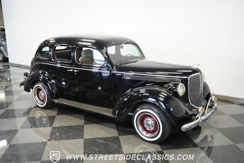 Dodge-Other-1938-Black-Beige-39