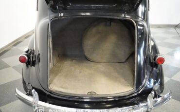 Dodge-Other-1938-Black-Beige-6