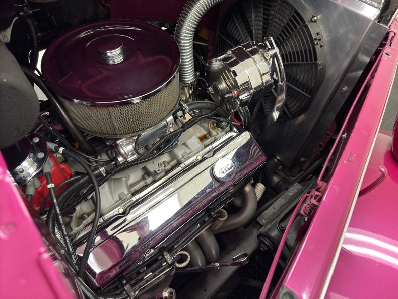 Dodge-Other-1938-Magenta-Gray-32