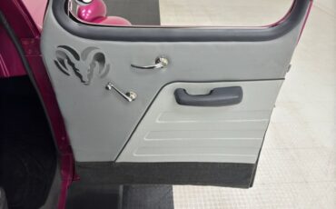 Dodge-Other-1938-Magenta-Gray-42