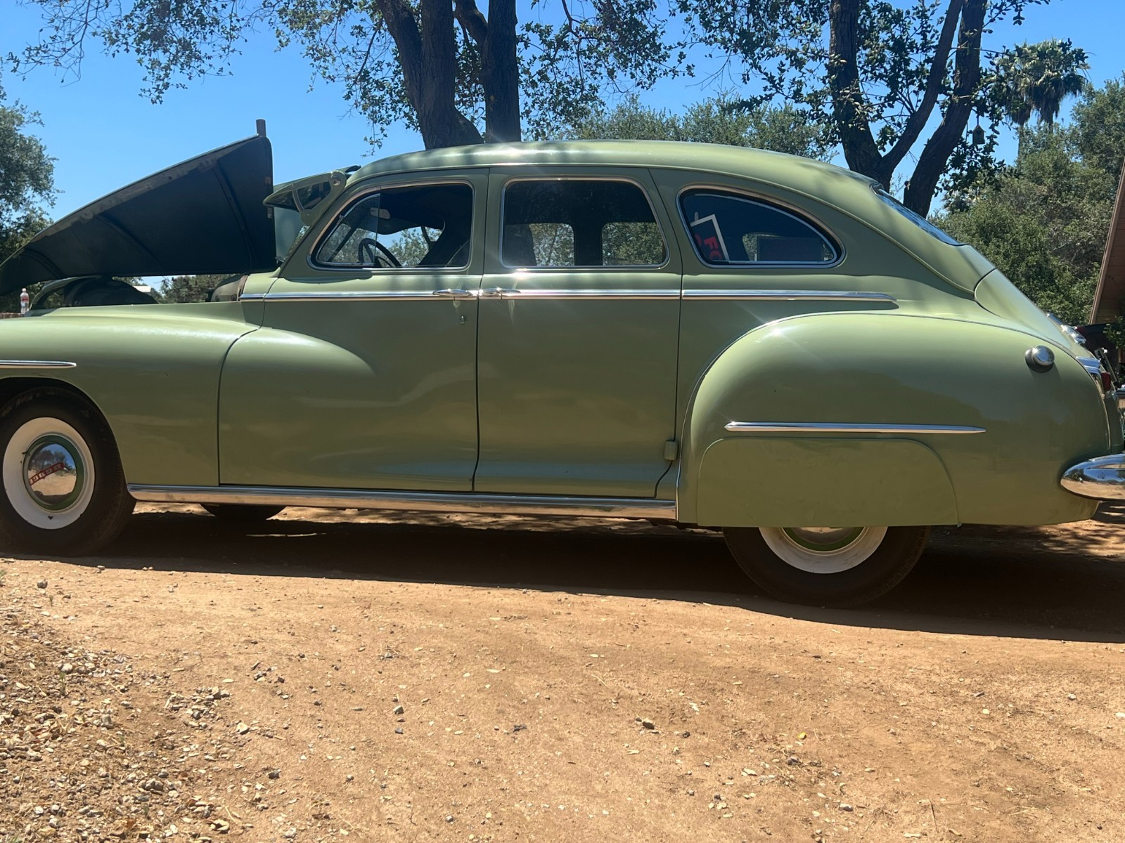 Dodge-Other-1947-Sedan-11