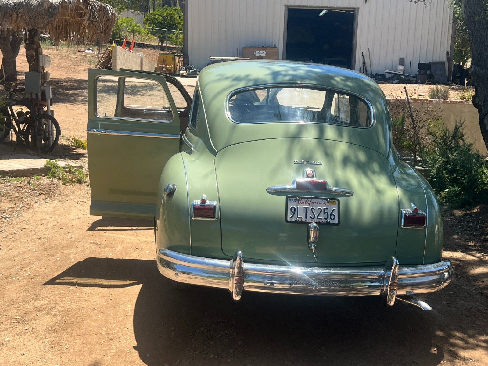 Dodge-Other-1947-Sedan-2