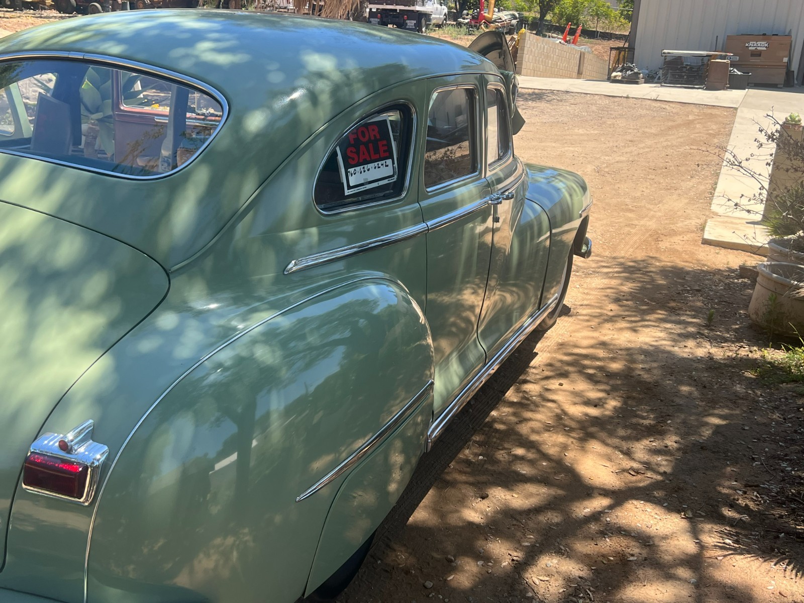 Dodge-Other-1947-Sedan-5