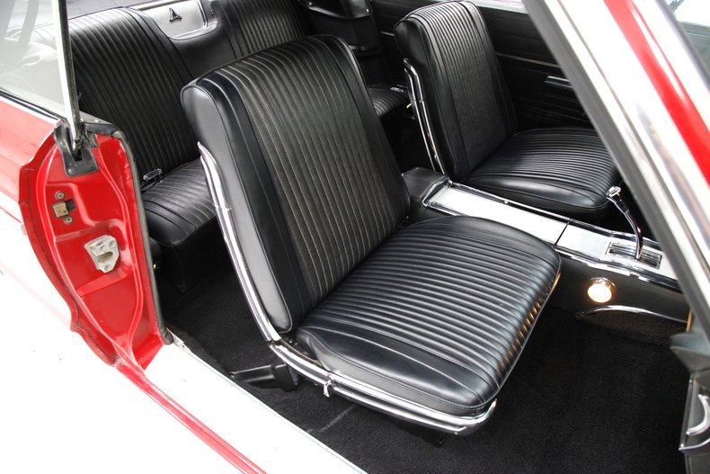 Dodge-Other-1966-Bright-Red-Black-34