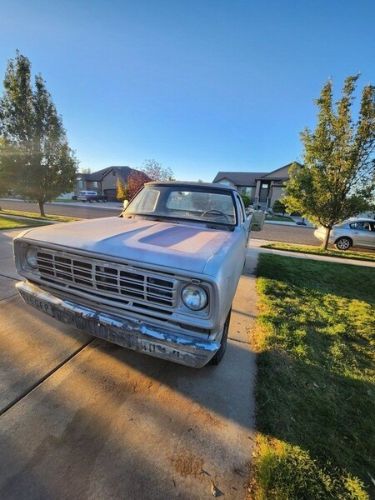 Dodge-Other-1976-Silver-9