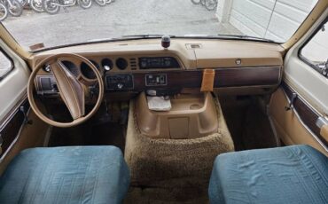 Dodge-Other-1979-White-11
