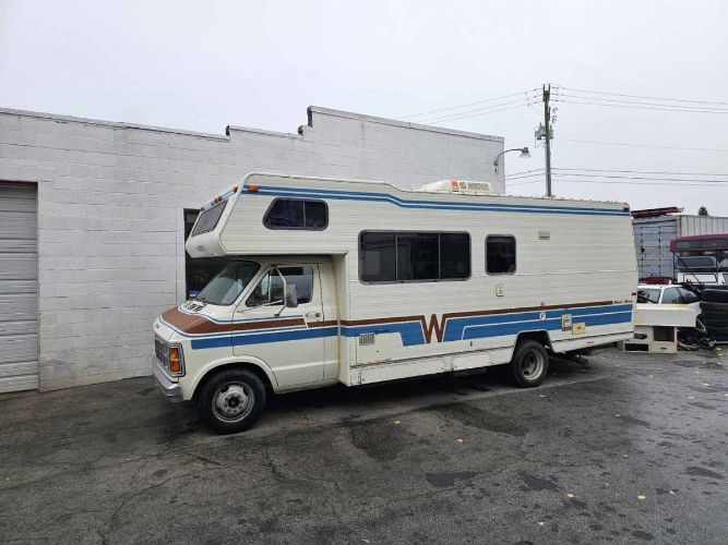 Dodge-Other-1979-White-22