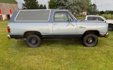 Dodge-Other-1987-SUV-1