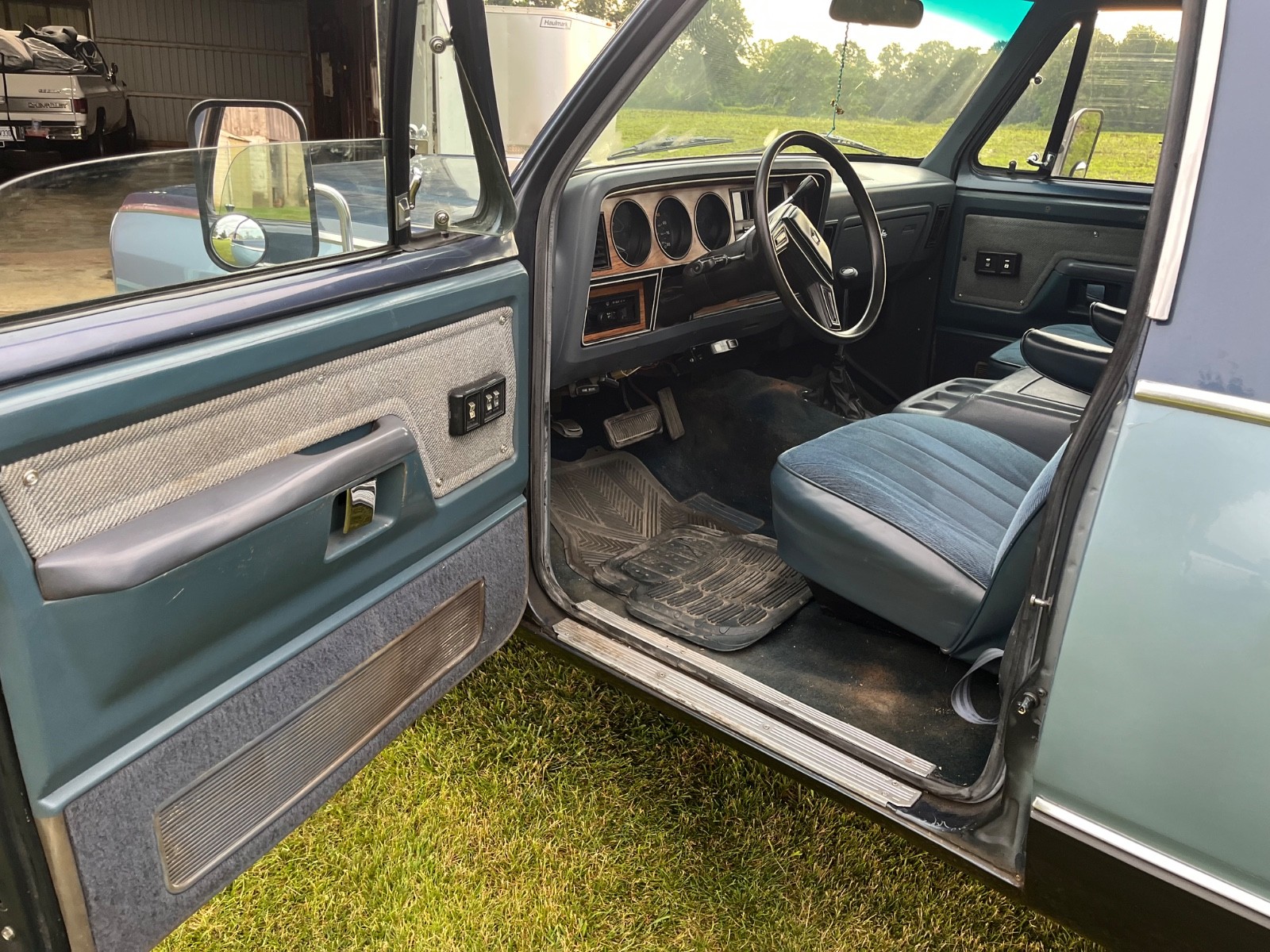 Dodge-Other-1987-SUV-14