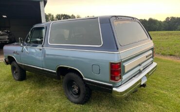 Dodge-Other-1987-SUV-5