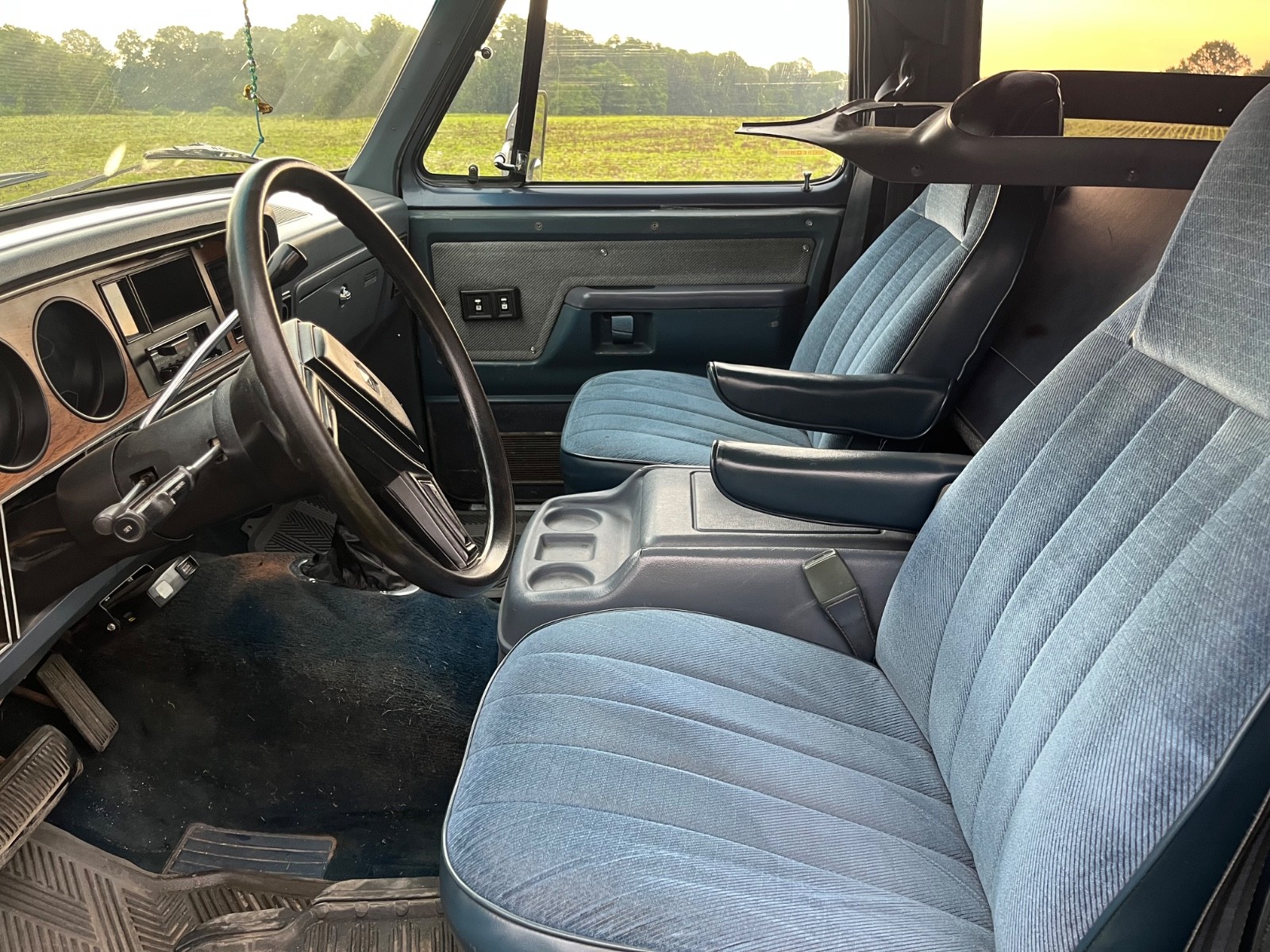 Dodge-Other-1987-SUV-7