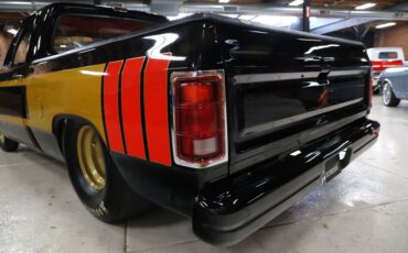 Dodge-Other-1992-Black-Red-18