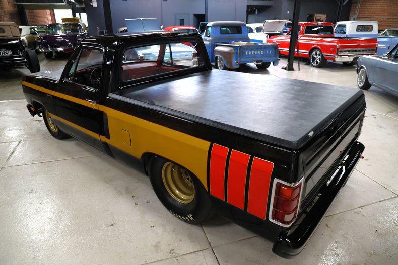 Dodge-Other-1992-Black-Red-19