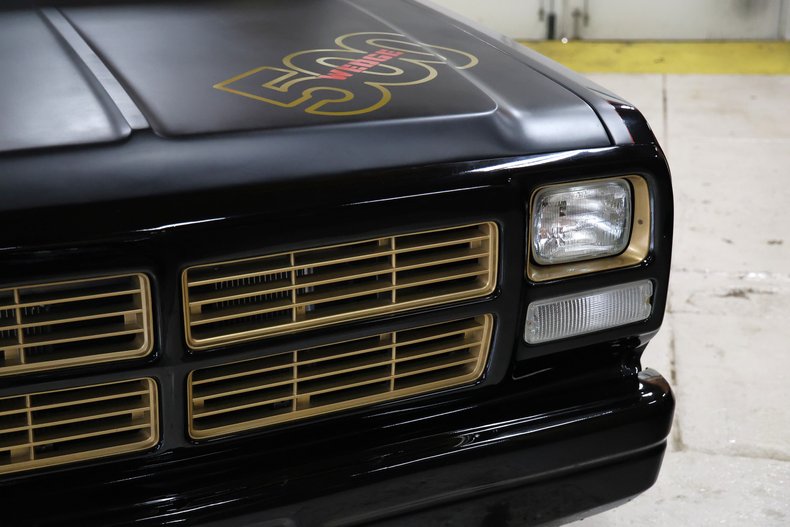 Dodge-Other-1992-Black-Red-20