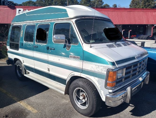Dodge-Other-1992-Green